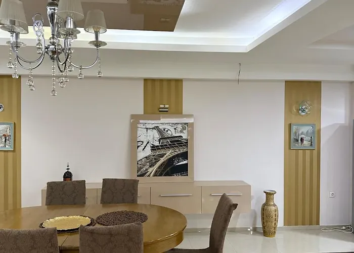 Spacious 2br Garden With Parking Апартаменты Скопье